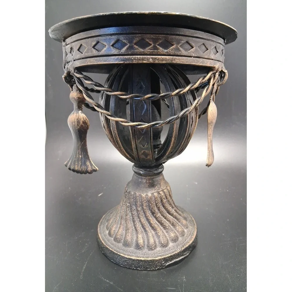 Vintage Cast Ornate Heavy Metal Candle Stand‎